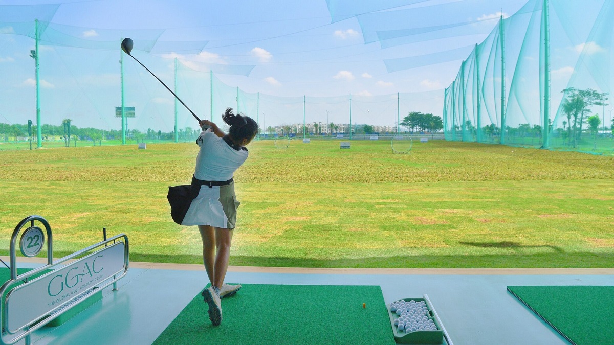 The-Global-Golf-Academy-Club-Tai-The-Global-City-3-e1729742403485